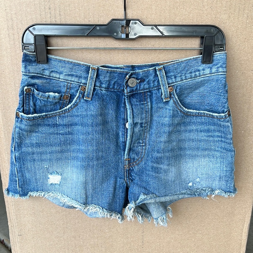 🏖️Levi’s 501 Mid Rise Short